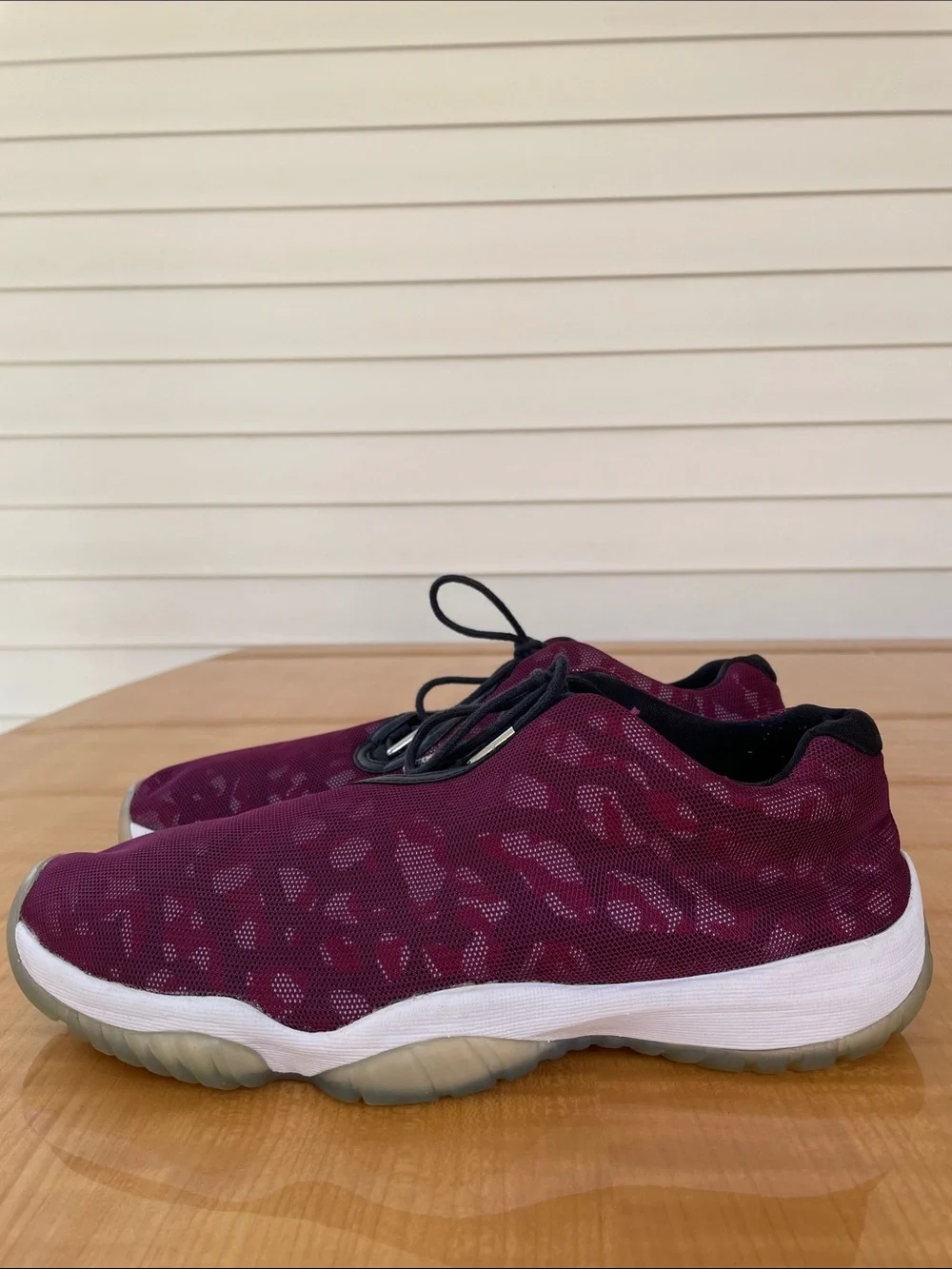 Air Jordan Men’s Future Low Bordeaux Camo Sneakers Size 10.5 Basketball NBA